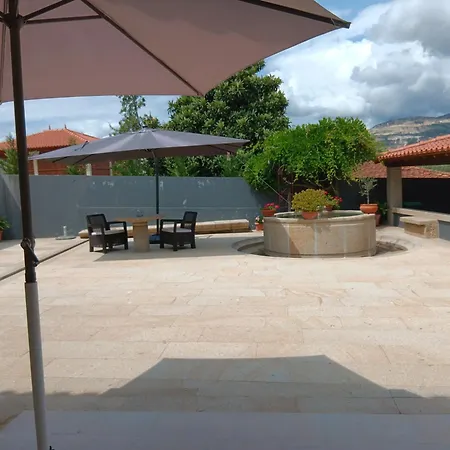 ホームステイ Casa D'artengo *